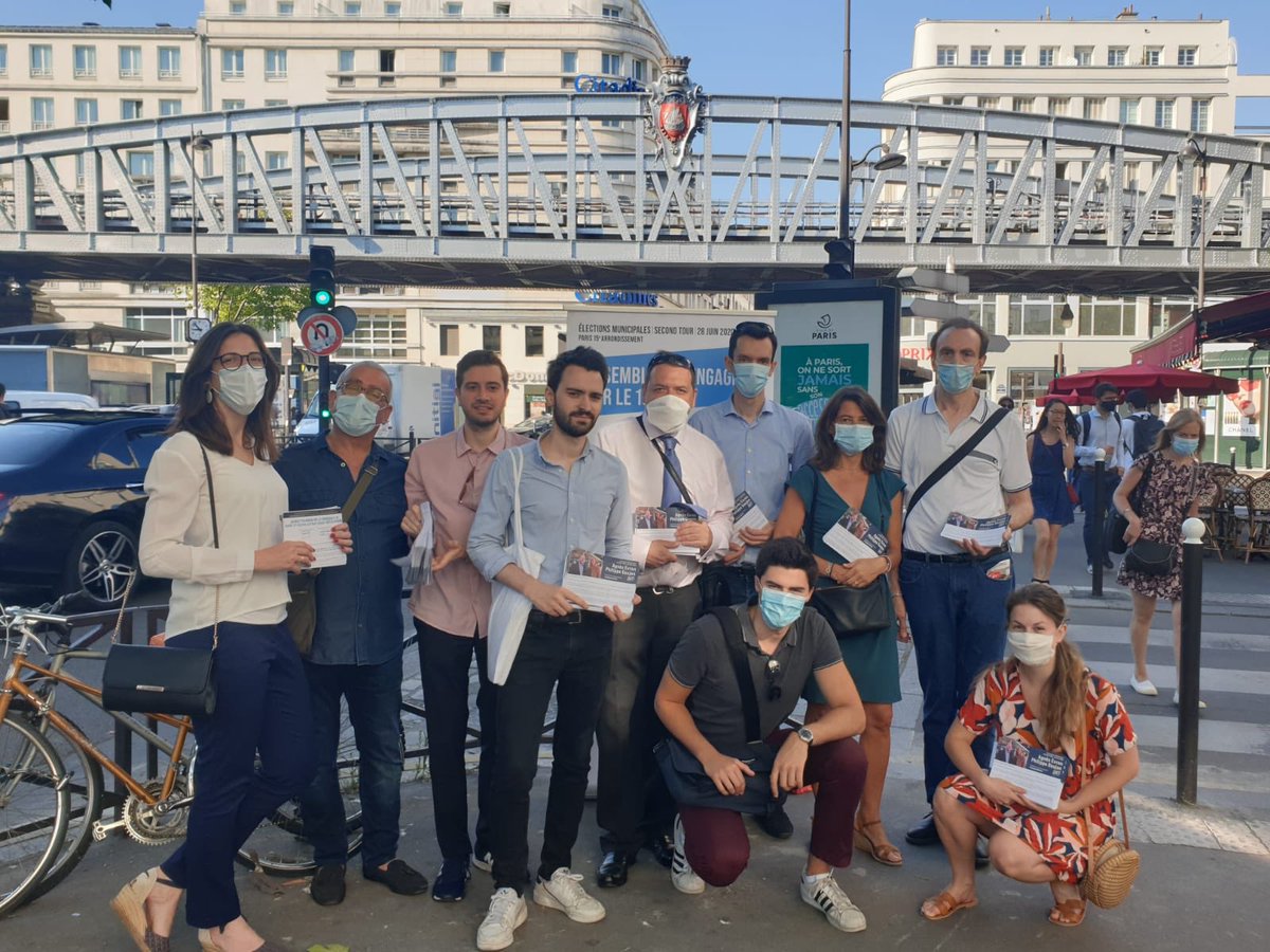 Philippe_Goujon's tweet photo. À la rencontre des habitants avec nos colistiers aujourd’hui pour évoquer notre projet pour changer Paris ! 

▶️ Dimanche 28 juin, la mobilisation de chacun sera essentielle : tous aux urnes ! 

#Municipales2020 #DatiPourParis https://t.co/kcOk2jXdJ2
