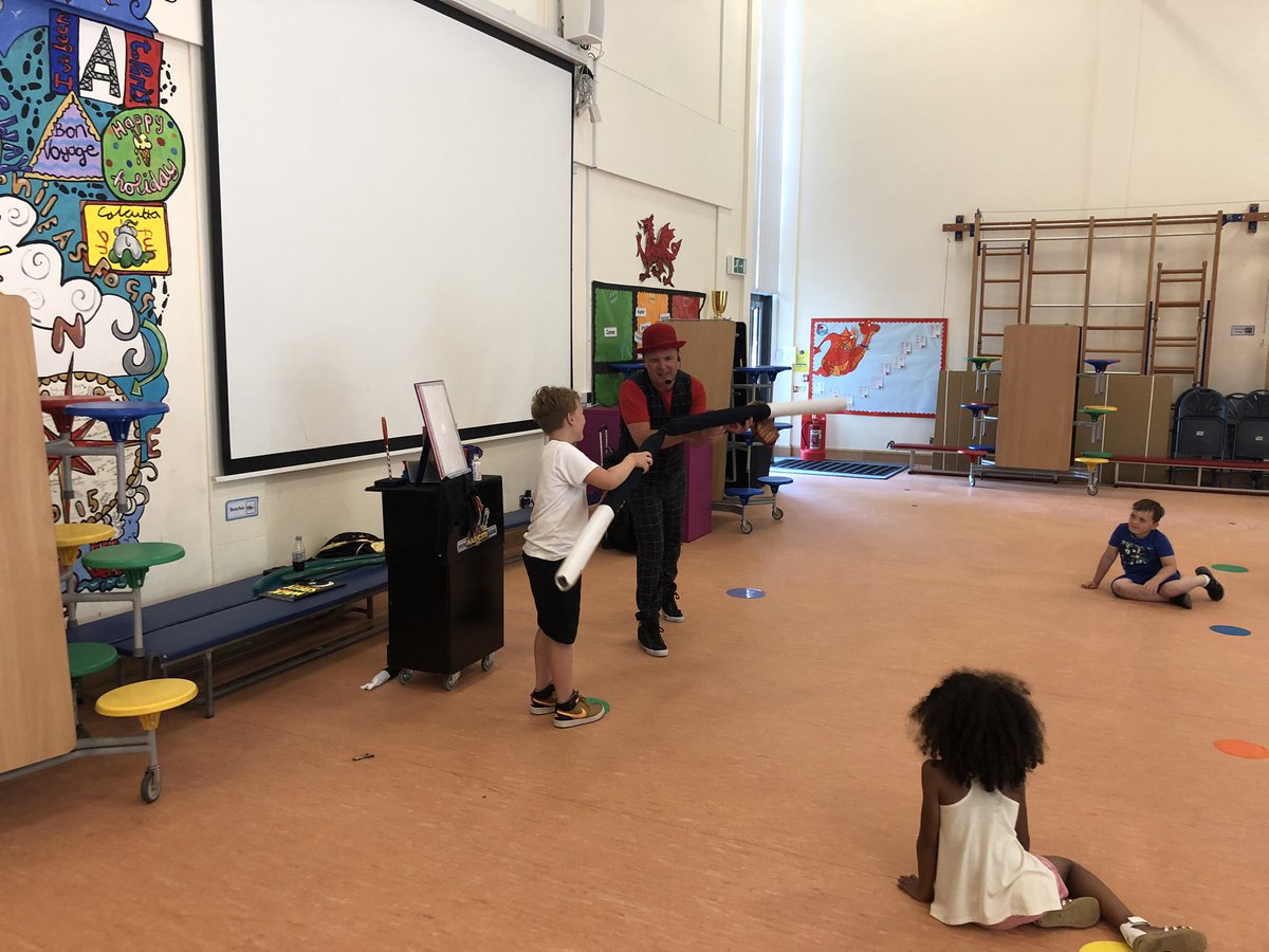 Hub St.James tweet media