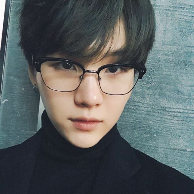 yoongi wearing glasses ~ a thread