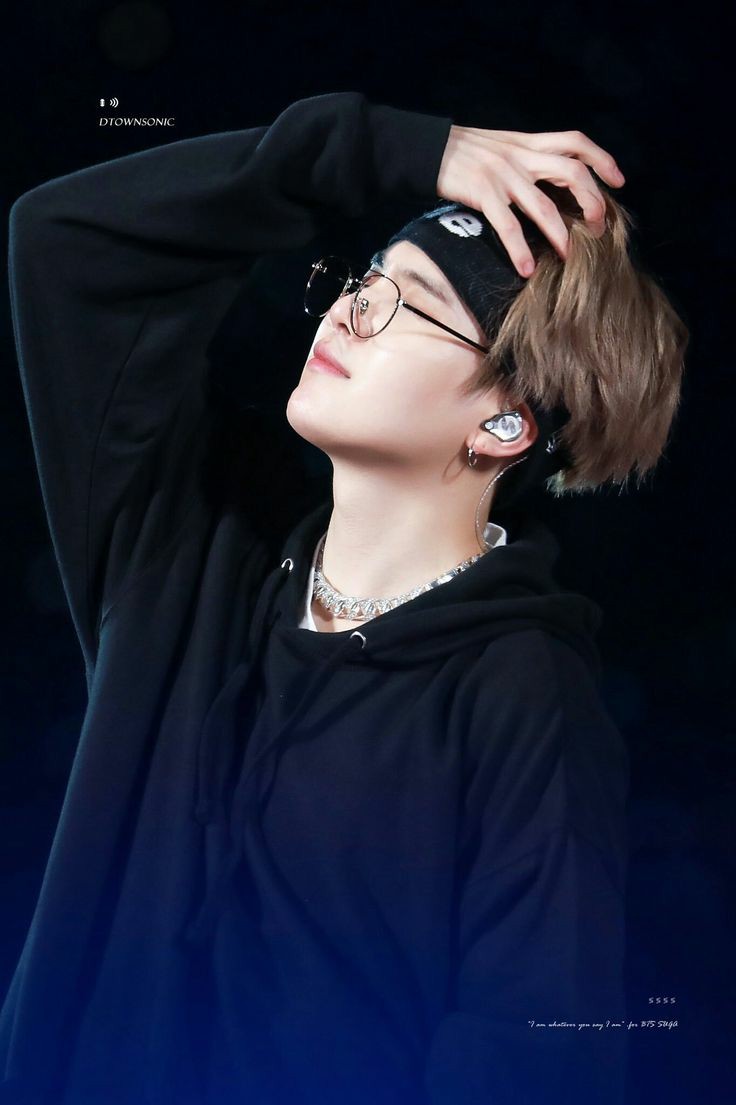 yoongi wearing glasses ~ a thread