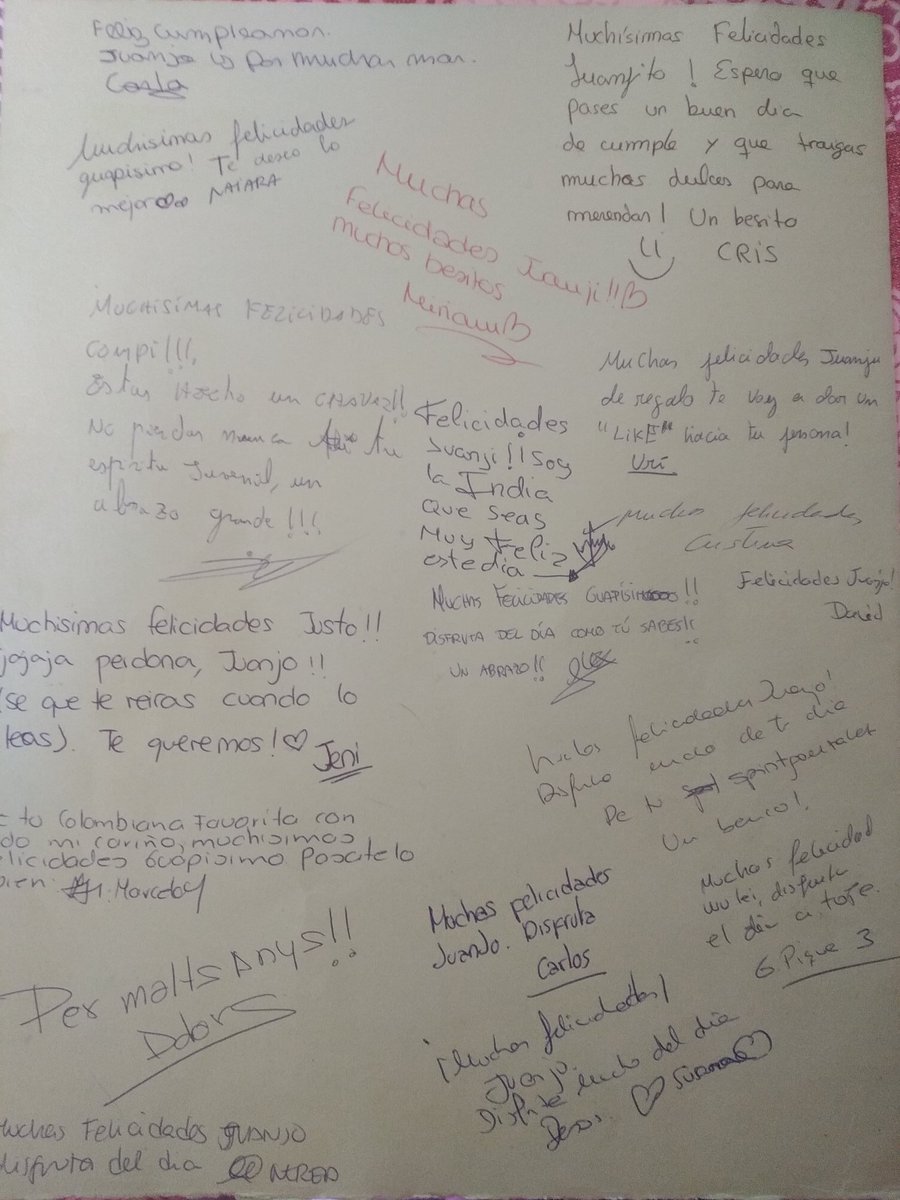 juanjotavira's tweet photo. Que tus pacientes y compañer@s te hagan una targeta de felicitación no tiene precio! Mil gracias! Afortunado de trabajar junto a éstas personas que ayudan y cuidan a éstas otras personas que necesitan ayuda y cuidados! Equipazo UHPP!! #pssjd #SaludMental #uhpp #parcsanitarisjd https://t.co/QXyojgRmcY