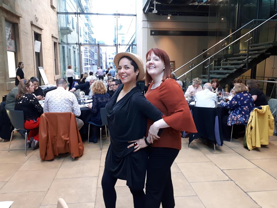Today's #throwbackthursday is this snap of our wonderful hosts Marcy and Natalie at last year's big event at Manchester Art Gallery! Everyone had a blast trying to work out who killed Morrissey 🤣

#manchesterartgallery #manchesterevents #murdermystery #manchester #whodunnit
