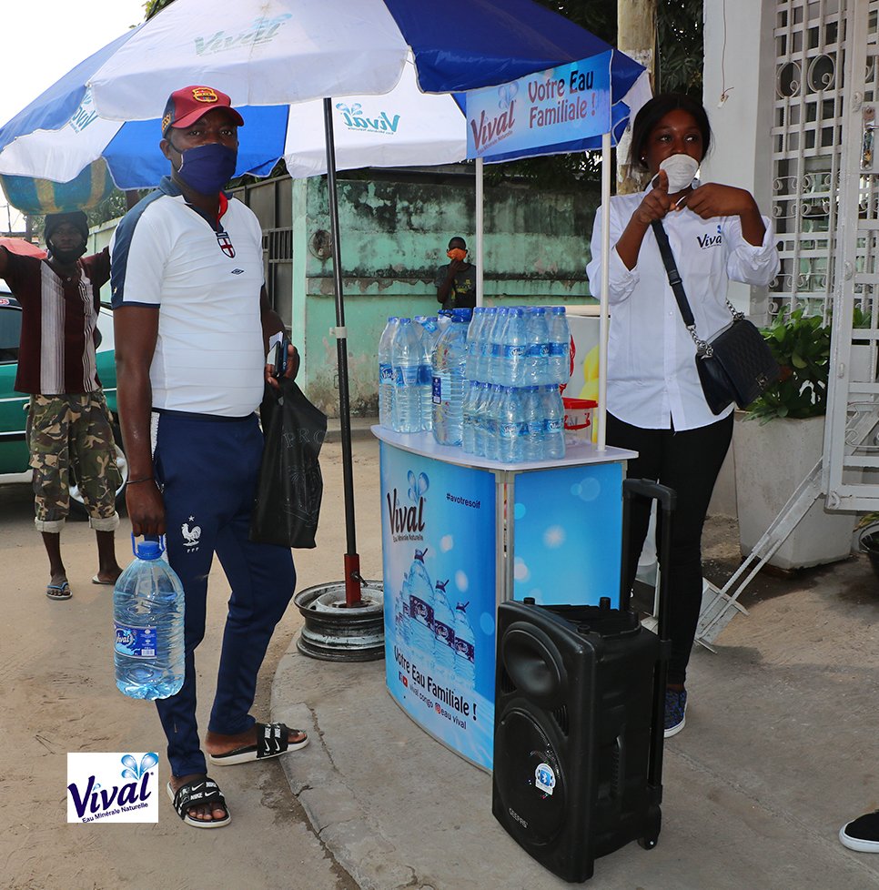 VivalCongo's tweet photo. 🤩 Vous voulez gagner des cadeaux tous les jours ?
C’est Facile ! Participez dans vos quartiers respectifs au tombola VIVAL Road – Essengo. - @VivalCongo
#eauvival #vivalcongo #ite #itecongo #iso22000 #vivalRoad https://t.co/TJzQ6idzrK