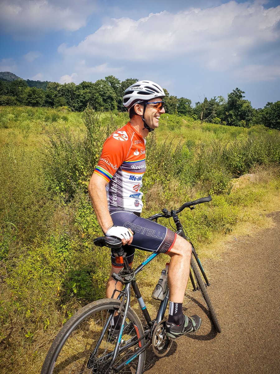 frankwater's tweet photo. We're in awe. FW Ambassador, Peter Gibbons @SpragueGibbons has challenged himself (and ex-Olympian @OliBeckingsale @bwcyclinguk) to cycle 200 miles in one day to raise ££ for FRANK &amp; @BSFound Read more (&amp; show your support for this mammoth endeavour) at https://t.co/qlOy2CmWKa https://t.co/hJNhT5CjJO