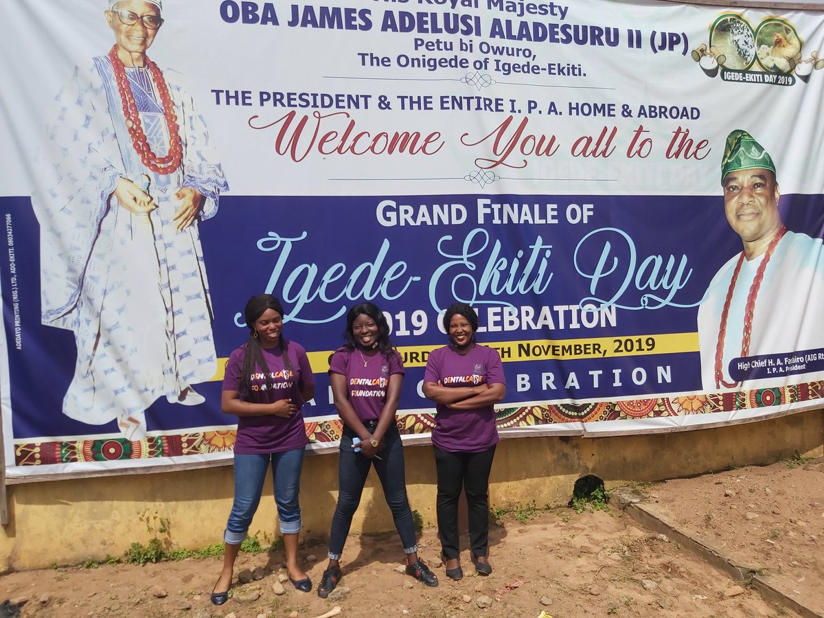 Our team was in Igede-Ekiti to meet wit King- Oba James Adelusi Aladesuru 11( JP) The Onigede of lgede Ekiti & the High Chiefs on setting up a Teledental Platform to serve dental needs of the community. @GWFellow
@atlanticfellows
#GlobalOralHealth #AtlanticInstitute #Healthequity