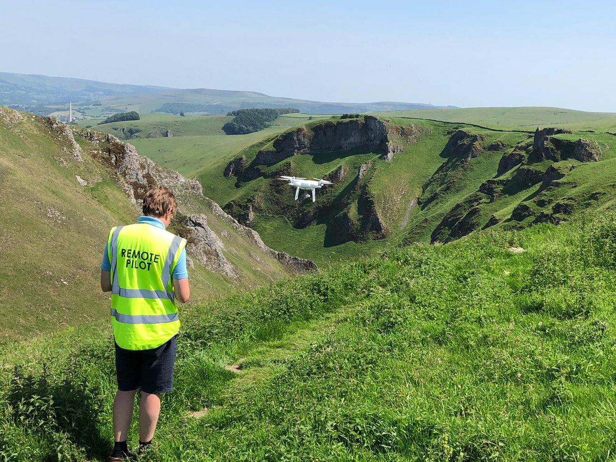 _perspectivemed's tweet photo. Very long but rewarding day yesterday flying the drone and shooting cinematic footage in the Peak District! 

https://t.co/hLvwYe7eqE 

#peakdistrict #aerialvideo #spectacular #promotionalproducts #marketing #perfection #dronephotography #droneservices https://t.co/31fX6iXjyU