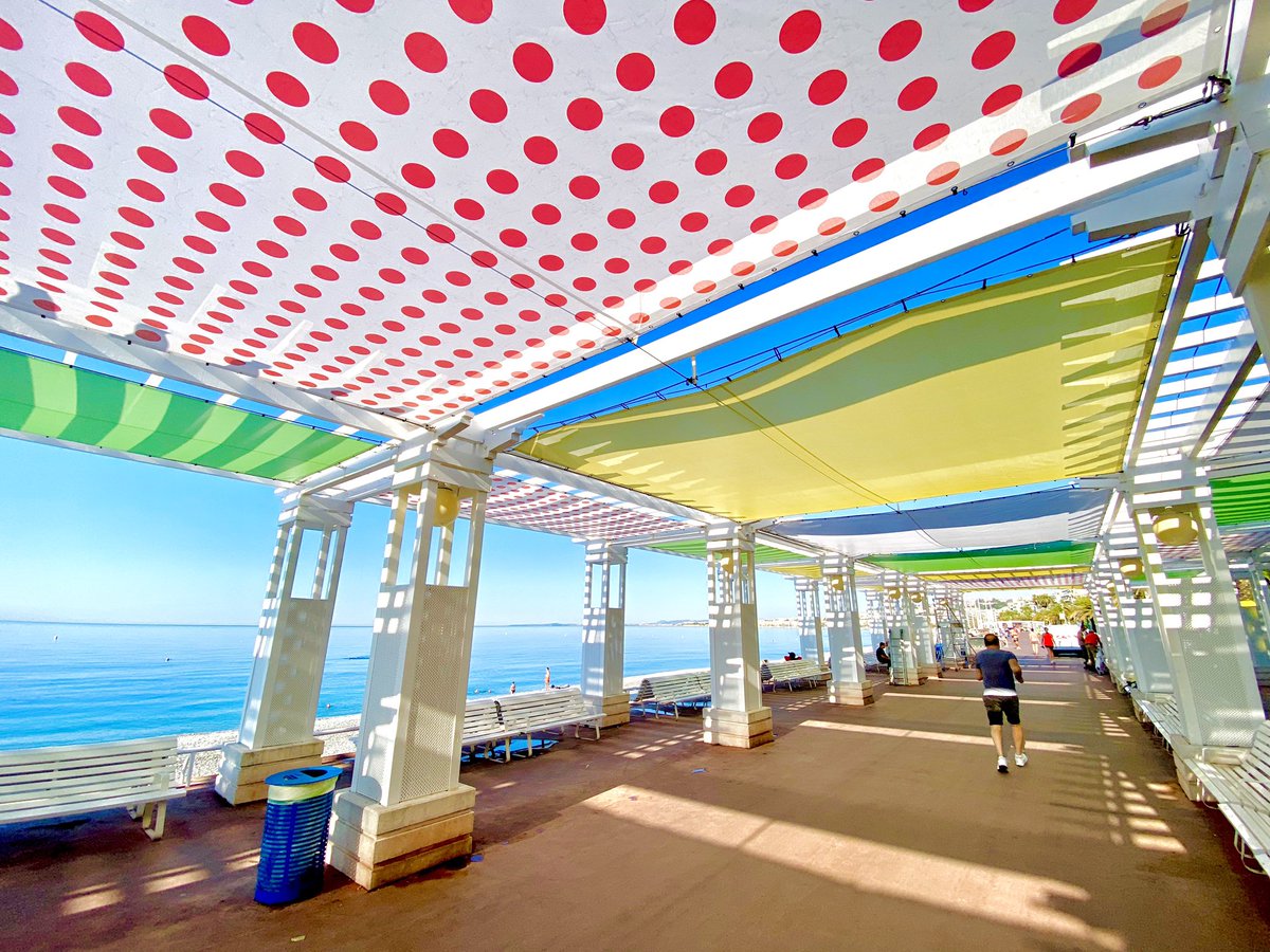 🗓️ Grand Départ <a href="/CyclingNice/">Nice Cycling Paradise</a> : M-2 !

La <a href="/VilledeNice/">Ville de Nice</a> se pare des couleurs du Tour de France !

The City of Nice wears <a href="/LeTour/">Tour de France™</a> colors !

#NiceCyclingParadise 
📸<a href="/OlivMcar/">Olivier ARLET </a>