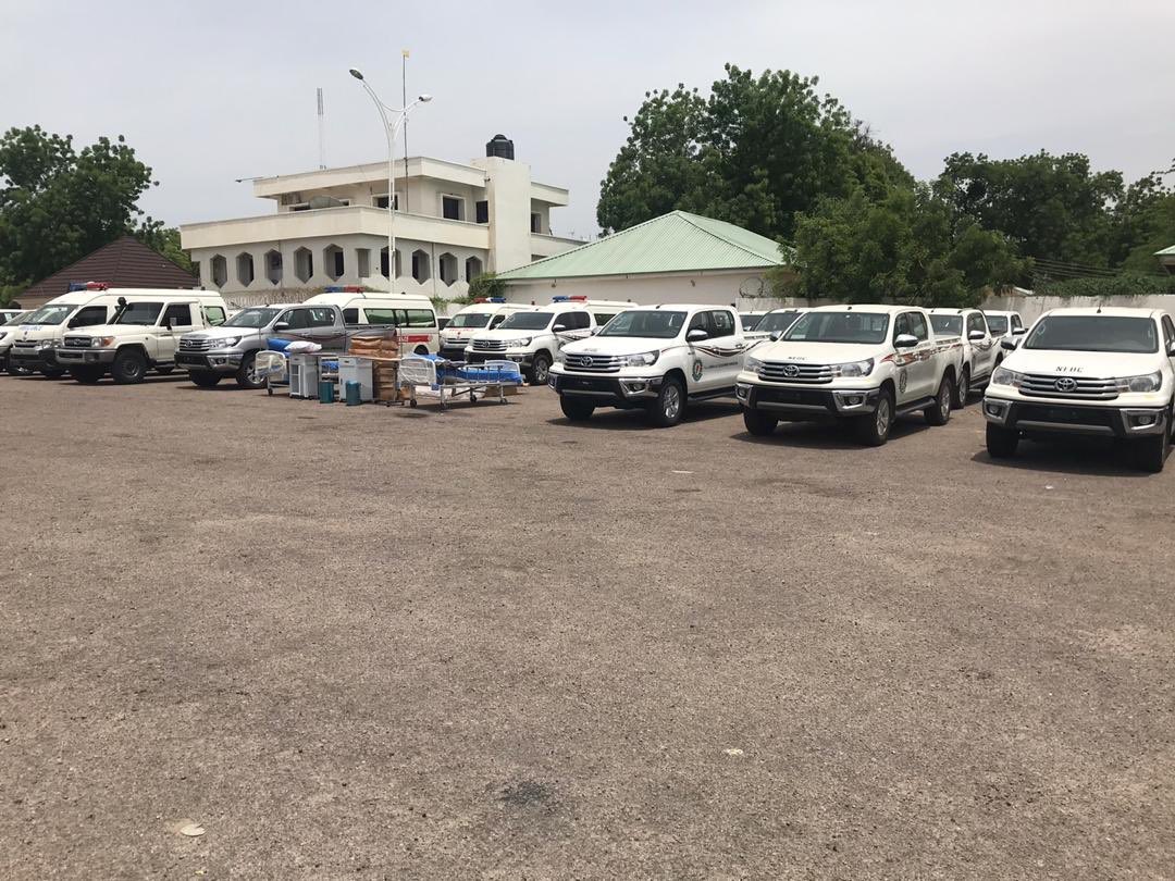 anonAUNTY's tweet photo. Happening Now:

The Commission is officially launching and handing over Operational Security Vehicles to the Nigerian Armed Forces and Ambulances to Federal Medical Institution's and Centers in the Northeast Region. https://t.co/mnNEbAyX8C