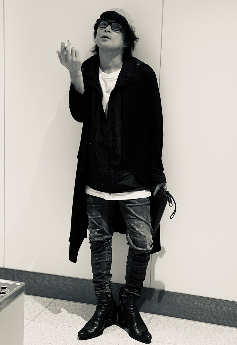 チャーリーmoritomo おーいみんな元気かー みんなのお待ちかね スパイ写真 だぞ 旅にでている嵐士を スパイ す ぱ い ばれないように バレないように しぃー えんじょーい じゃ また チャーリーmoritomo 森友嵐士 スパイ チャーリーmoritomo おーいみんな元気かー みんなのお待ちかね スパイ写真 だぞ 旅にでている嵐士を スパイ す ぱ い ばれないように バレないように しぃー えんじょーい じゃ また チャーリーmoritomo 森友嵐士 スパイ
