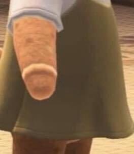 yukaaVT's tweet photo. I mean has anyone ever noticed what cocos hands look like? https://t.co/LxPtAK9Y44