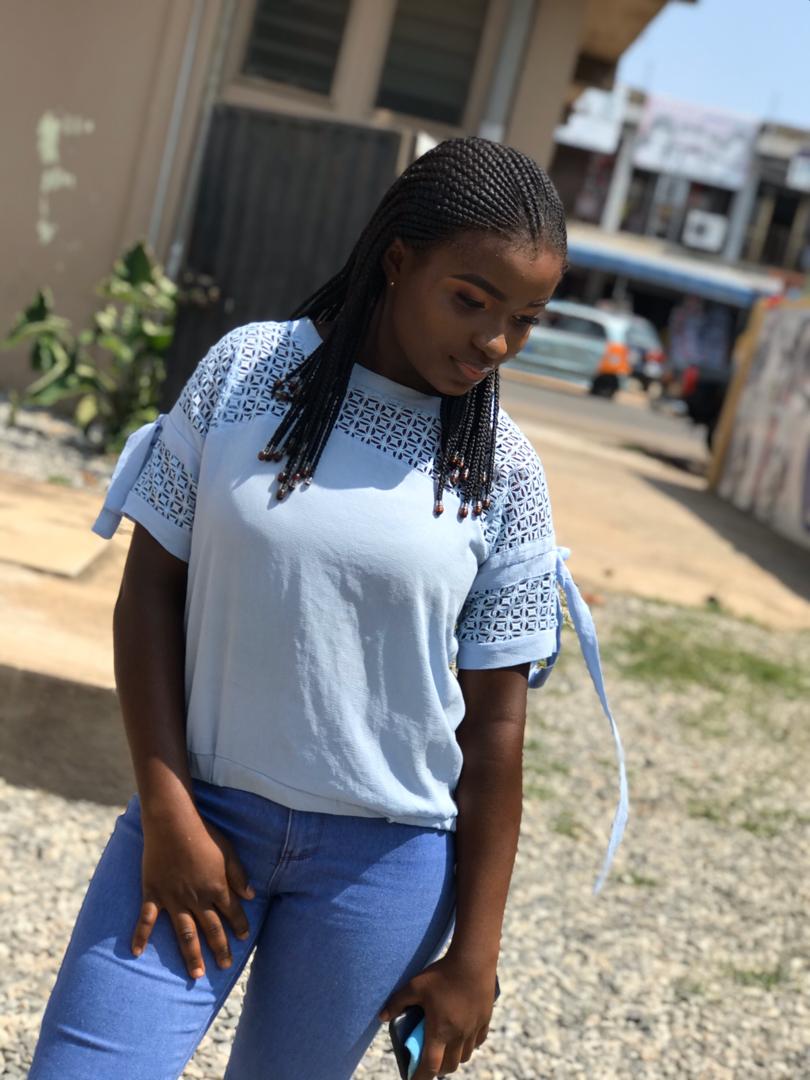 YaaBoadiwaa3's tweet photo. God is great 🤲🙏
SIMPLICITY ❤💥💋🍬 https://t.co/A00dNqGoug