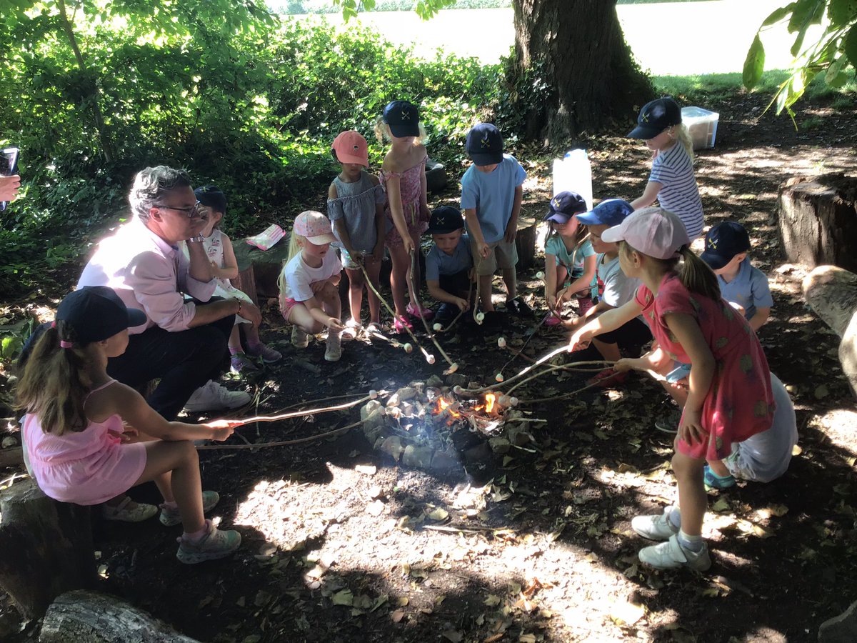 stpeters2_8's tweet photo. All of our Reception “bubbles” had a fabulous time at Forest school today, they toasted marshmallows and enjoyed chocolate biscuits too @PhilHardyCPS @stpetersyork @iapsuk #popupclassroom #forestschool #outdoorlearning #EYFS https://t.co/rcBCb1X9E6