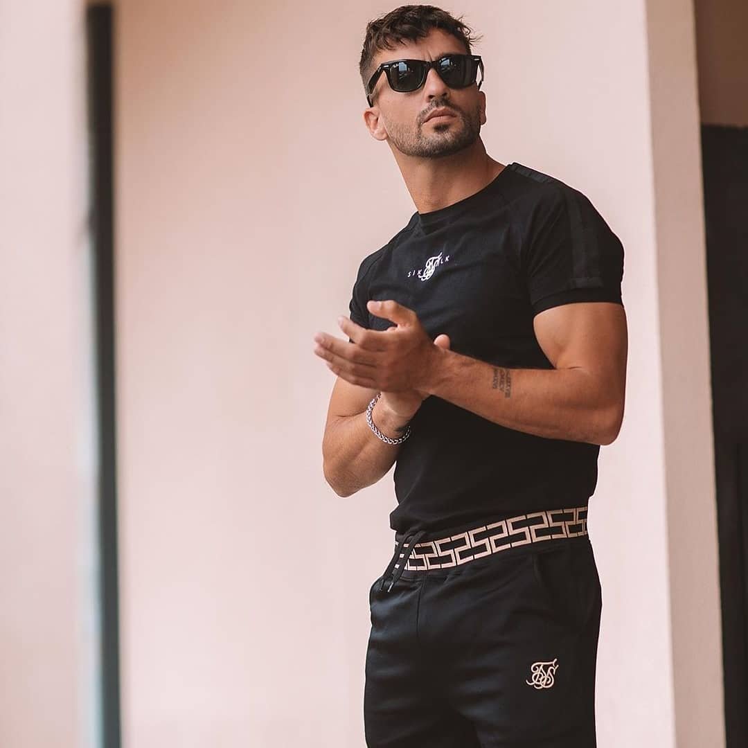 slick_store's tweet photo. Sik Silk Raglan Tape Gym Tee 49,95€
@hugomsrodriguez
Buy Now:
https://t.co/gBA9xKeczx
WhatsApp +351968512319
#slickstore #siksilk #outfit #outfitoftheday #ootd #streetstyle https://t.co/445TIpMCwW