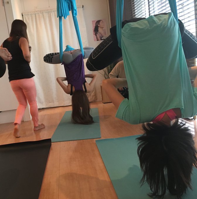 エアリアル楽しいんだよなぁw 逆さまになると頭ボーッとするがw https://t.co/HFzsMZHSDi<a href="/tag/la"class="tags"><span>#la</span></a><a href="/tag/shoot"class="tags"><span>#shoot</span></a><a href="/tag/march"class="tags"><span>#march</span></a><a href="/tag/scoreland"class="tags"><span>#scoreland</span></a>