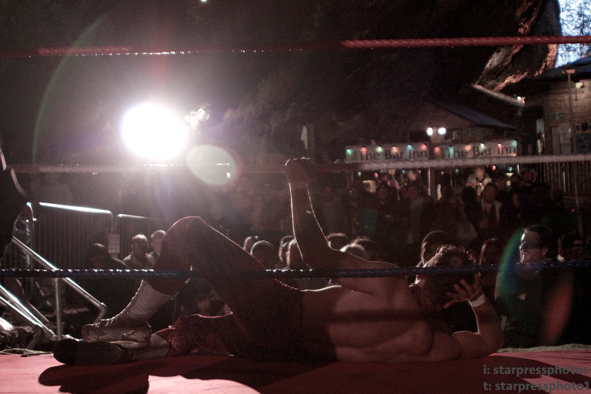 ThruTheRopes1's tweet photo. Shots of @TateMayfairs from the @BreedWrestling scramble at #starrcave are now on instagram #bishbashbosh https://t.co/JYRuptJHar
#wrestling #britwres #ringsidephotography https://t.co/zef4aaC3uV