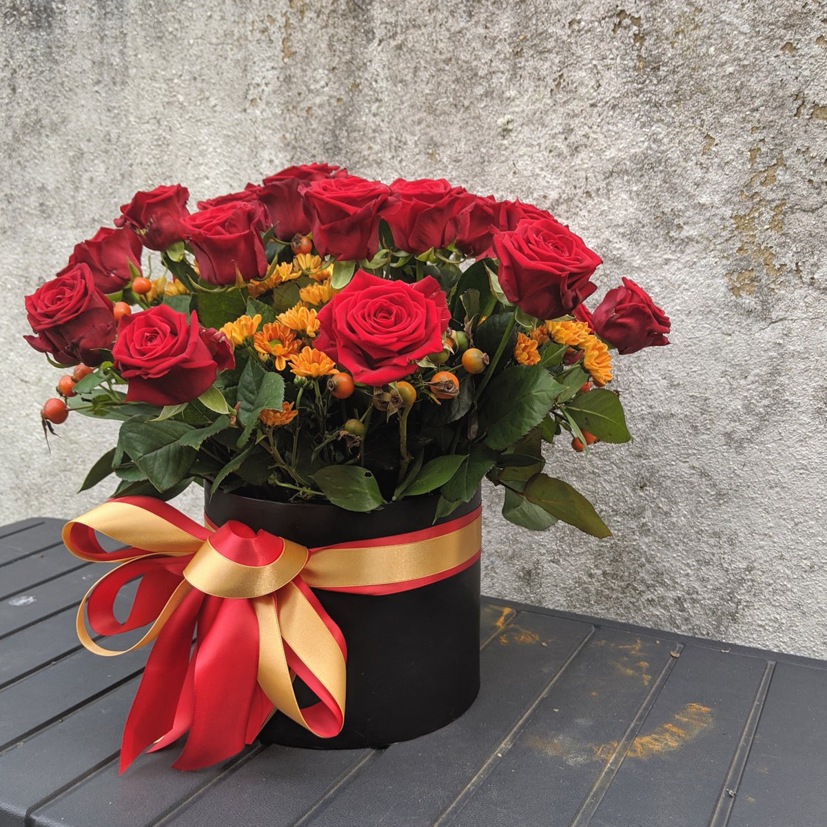 MBaileyFlorist's tweet photo. Life is full of surprises, flowers are a good one! https://t.co/zxYHkj7dwU