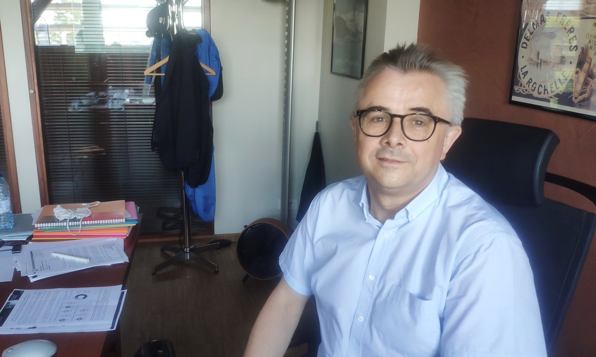 Retrouvez <a href="/HCornede/">Hervé Cornède</a> dans 15 minutes en #live depuis son bureau au Havre lors de la table ronde #MaritimeDay du  #digital @SITLevents sitl.vimeet.events/fr/sheet/24445…