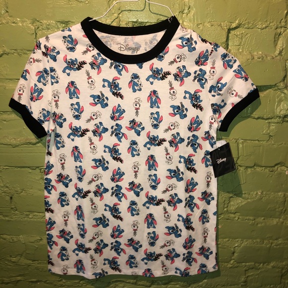 jsar_sarver0's tweet photo. So good I had to share! Check out all the items I'm loving on @Poshmarkapp from @LaniMcguay @summergirllv #poshmark #fashion #style #shopmycloset #selfesteem #disney #venus: https://t.co/2XO9nOChiv https://t.co/vNQx66yfMf