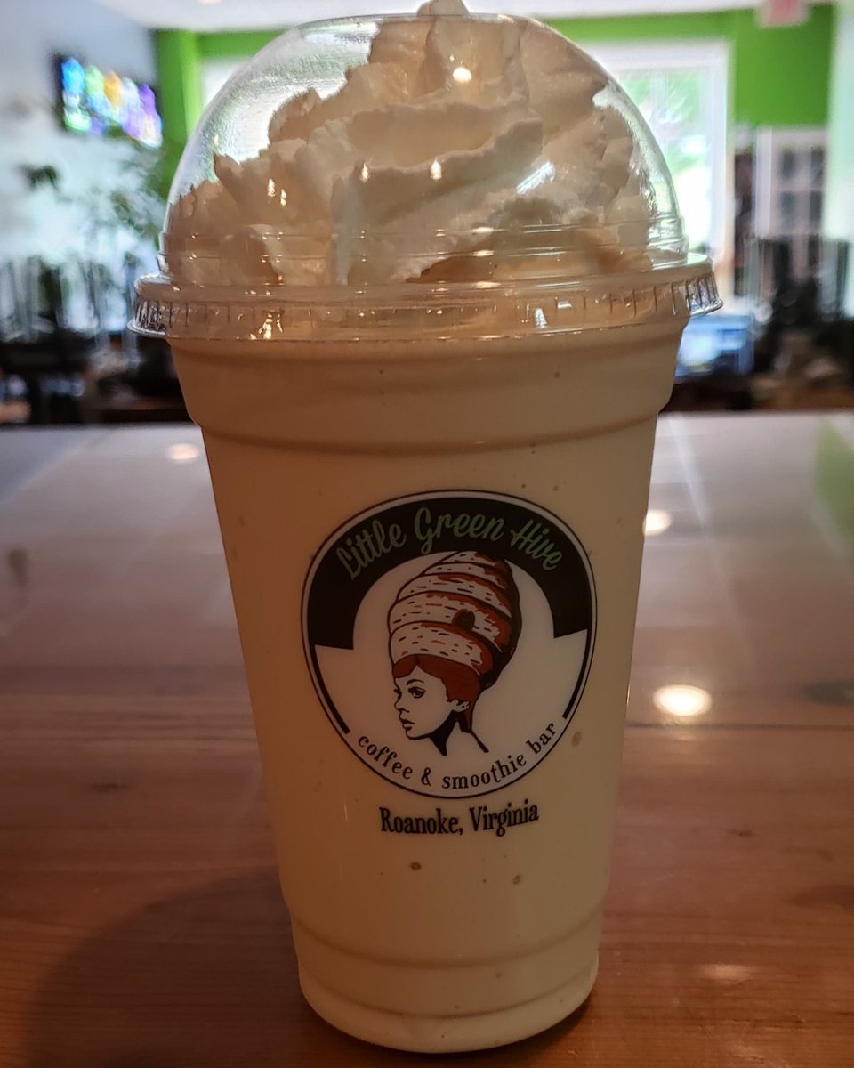 Vanilla Icecream with a double shot of espresso! This is my happy drink for the week, what's yours?
#littlegreenhive #Espressomilkshake #roanokeva #downtownroanoke