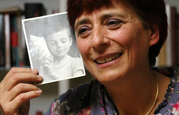 'Un Verano Excepcional' llega este sábado 27 al ecuador con el concierto estelar de El Kanka, uno de los mejores exponentes de la nueva generación de cantautores españoles, y de la narradora Estrella Ortiz, creadora del personaje de la bruja Rotundifolia. bit.ly/3i8VrAX