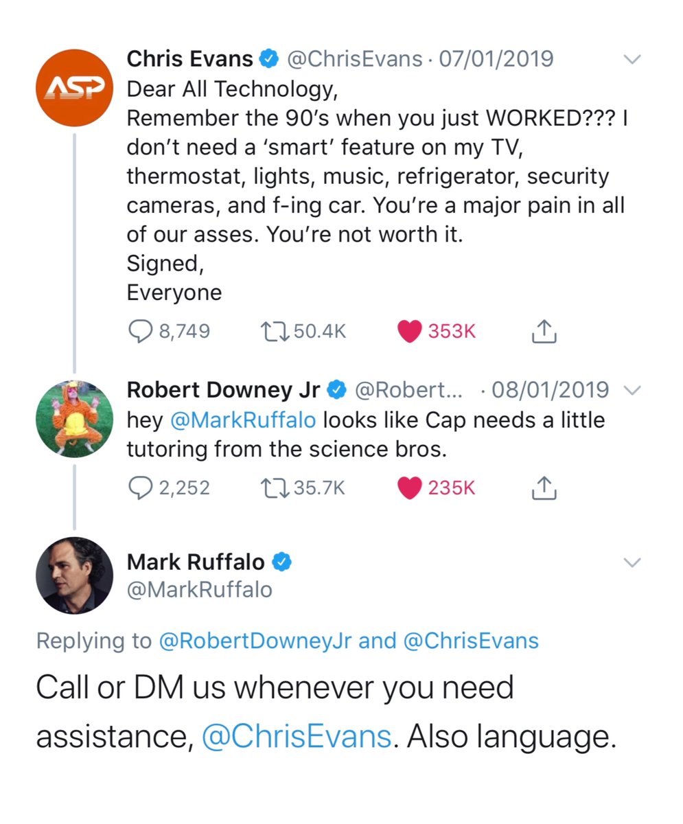 buttsandevans's tweet image. i’m begging @ChrisEvans @RobertDowneyJr @MarkRuffalo interact more