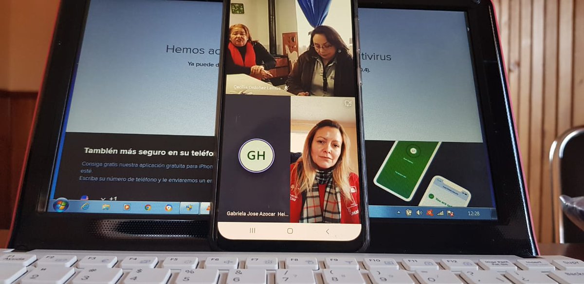 nenen_julio's tweet photo. A veces la conexión no es fácil y la señal débil, igualmente nos conectarnos con equipo Provincial General Carrera #TrabajoTerritorial #EquiposRemotos #TrabajoColaborativo #OfertaProgramatica #RedParaLaAutonomiaDeLaMujer 🌷 #JuntasPodemos @PRODEMU @ProdemuAysen https://t.co/HSY9t7EiPa