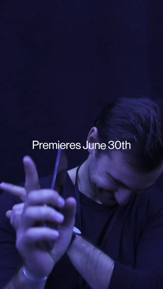 Gadgetsdata's tweet photo. Hints on that OnePlus video !!
🤑 Price (1st image)
🗓️ 30th June 😉(2nd)
🎧 OnePlus TWS #OnePlusPods (3rd)
👩💻 Code Name Avicii on the T-shirt (4th) https://t.co/S0StK6sGPy