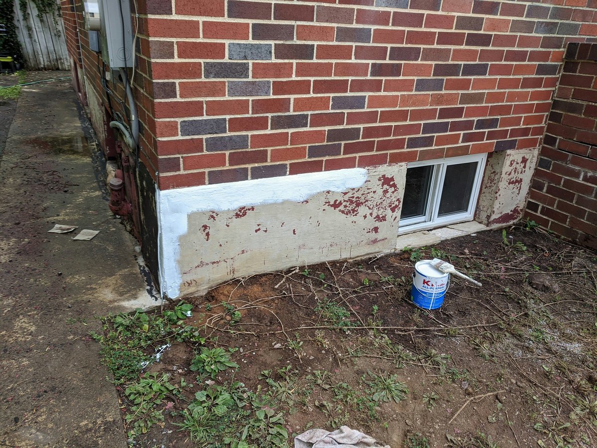 WincHandyman's tweet photo. Does the exterior of your home need Help? Now is the time to do your Preventative Maintenance or to take care of any outside work your home may need. Call A+ for a free estimate 540-550-2856 #WinchesterVA #FrederickCountyVA #StephensCityVA #StephensonVA https://t.co/m0ANl4jFtj