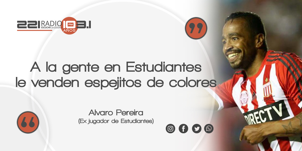 221radio's tweet photo. #LaRevolución #EDLP | Alvaro Pereira: "A la gente de Estudiantes le venden espejitos de colores"
🗣️El uruguayo, con pasado en @EdelpOficial, habló en 221 Radio de su paso por el Pincha y su salida.
📻La nota acá👉https://t.co/iJT81ftym2 https://t.co/UNT2txvkMe