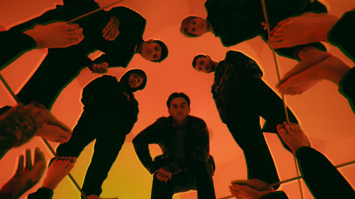 KerrangMagazine's tweet photo. Oli Sykes: “I’ve realised that what Bring Me The Horizon do is special and we shouldn’t lose everything – we should always retain what made us special in the first place.” https://t.co/RIj2xcyLBs (@bmthofficial @olobersyko) https://t.co/85Z5QHWFbK