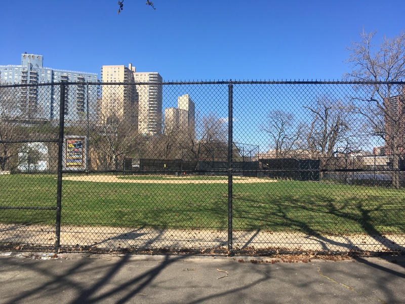 covid19archive1's tweet image. #JOTPY: Empty Sports Field #4

"The fence feels as though it is preserving the field and keeping it safe until it can be used again."

covid-19archive.org/s/archive/item…

#LostSeasons #baseball #field #sports #nosports #COVID19 #coronavirus #quarantine #pandemic #archive