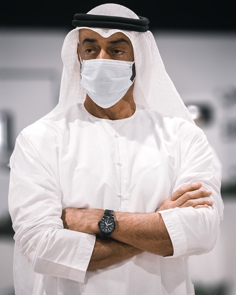 mb6reesh's tweet image. يوم ضاقت ع الحكومات أرجاء المكان
ارتكت على محمد .. و قام و شلها

بعد أمان الله أمانك يا صمام الأمان
انتْ من ظلل ملوكٍ يظلل ظلها

الوطن والشعب يرقيك بـ السبع المثان
العيون تسرها .. و الحلوق تبلها

منت رجل المرحله بس يا فخر الزمان
انتْ رجل المرحله و المراحل كلها