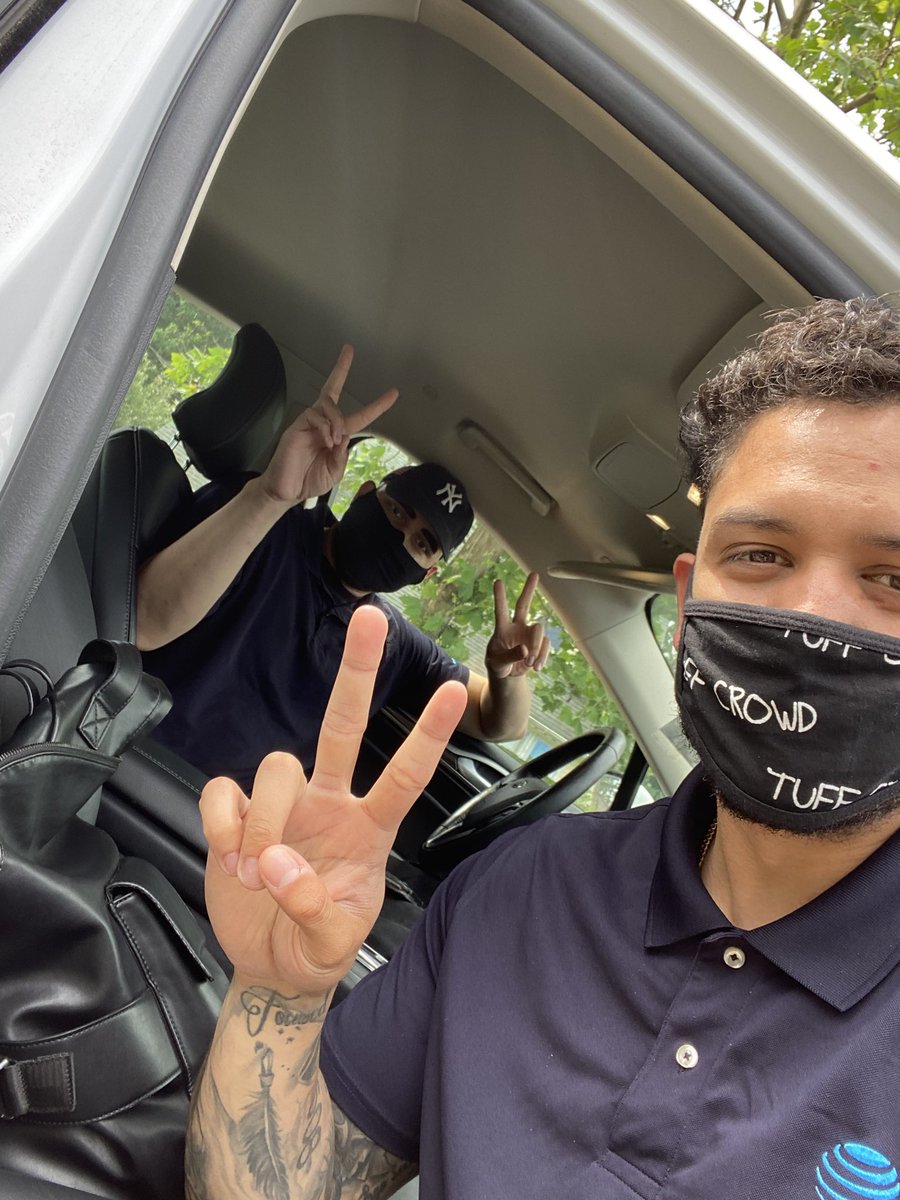 Making things happen with my guy Leonel #MaskUp @EastRegionIHX