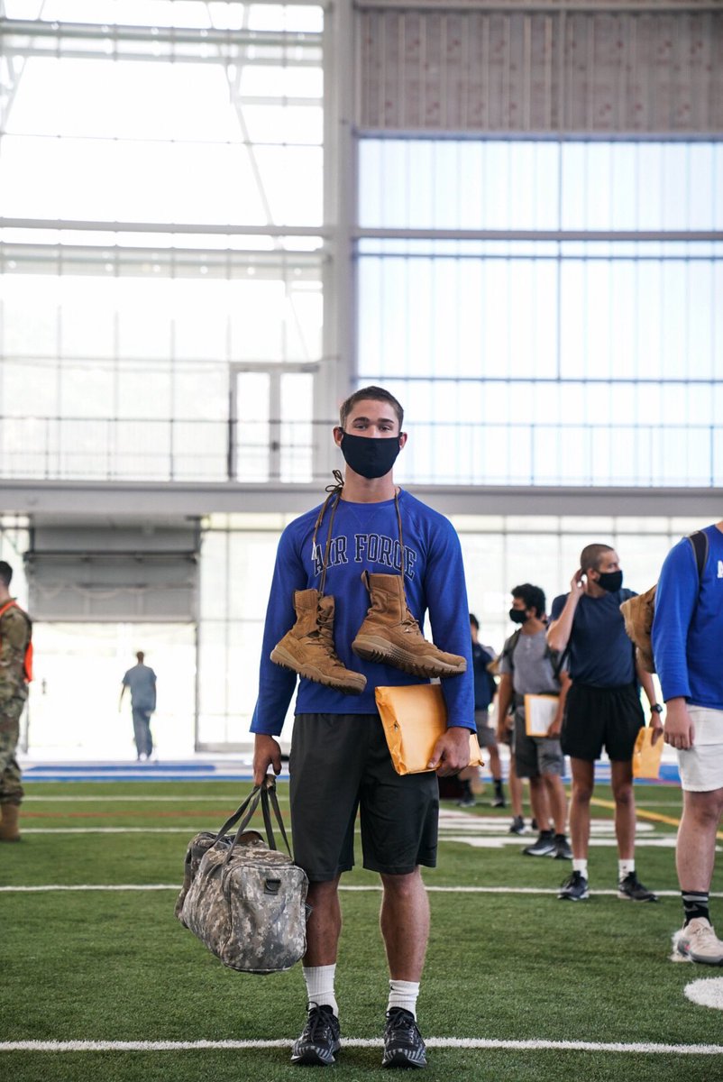 Air Force Falcons tweet media