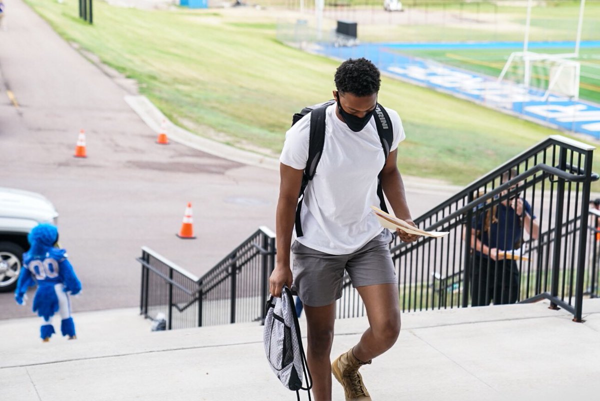 Air Force Falcons tweet media