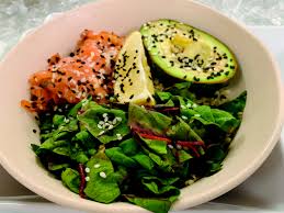 BeetMadeleine's tweet photo. Eating a healthy diet is not about strict limitations, staying unrealistically thin, or depriving yourself of the foods you love. Rather, it’s about feeling great, having more energy, improving your health, and boosting your mood.#healthyfood #goodhealth https://t.co/WJLpLbzFP6