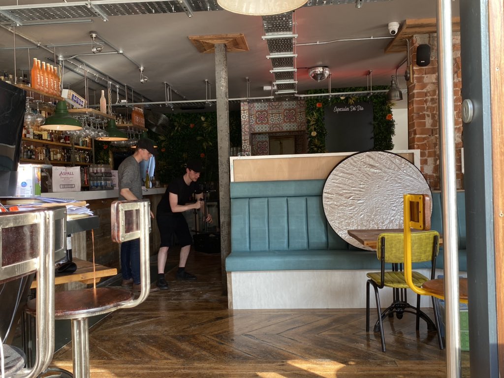 When a film crew just rock up to film a music video #random