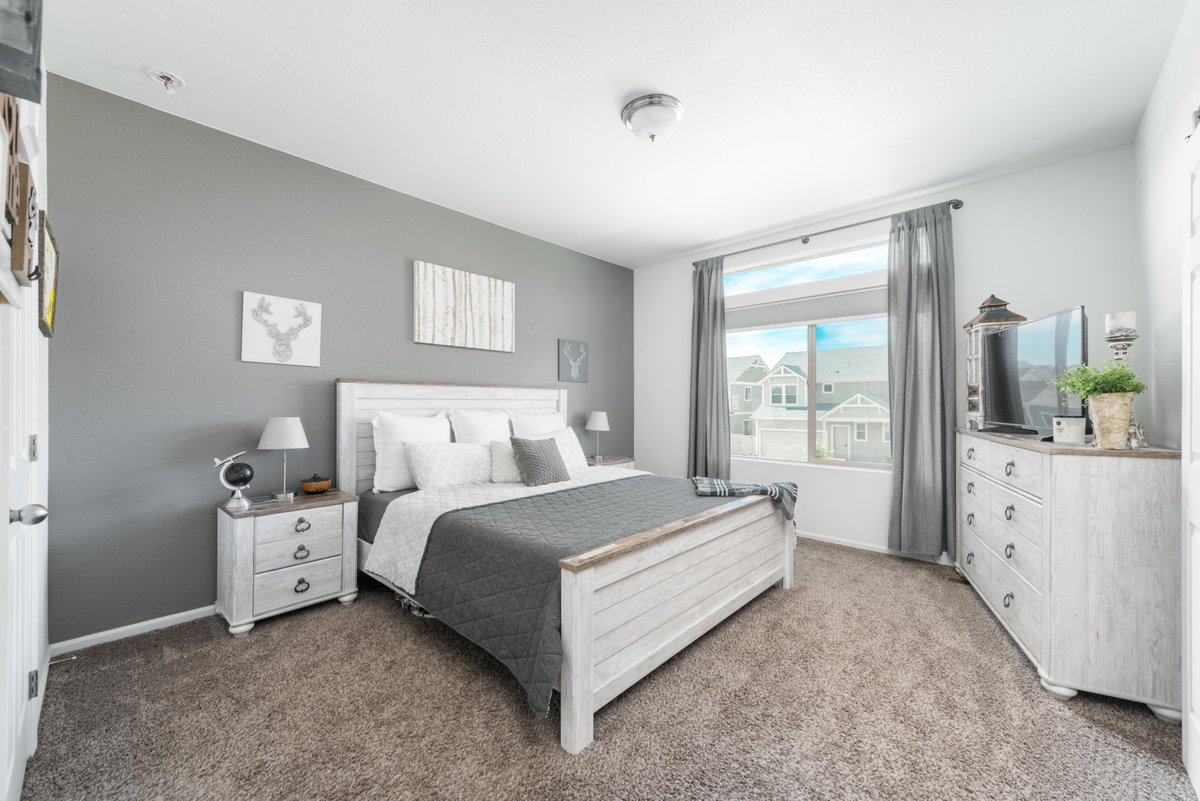CBDevonshire's tweet photo. 18255 E 52nd Place, Denver— UNDER CONTRACT! Beautiful bi-level Oakwood Julesburg model on the northside of Green Valley Ranch.
Listed by Jessica Gissa https://t.co/SSwc7gx5ht