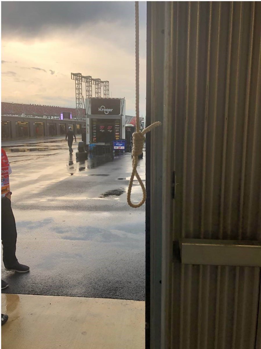 “The noose was real,” said Steve Phelps. “As was our concern for Bubba.” To recap (my numbers in earlier tweets are not correct.) -- At 29 tracks with 1,684 garage stalls, only 11 had a garage door pull-down rope tied in a knot. -- Below is the only 1 fashioned in a noose