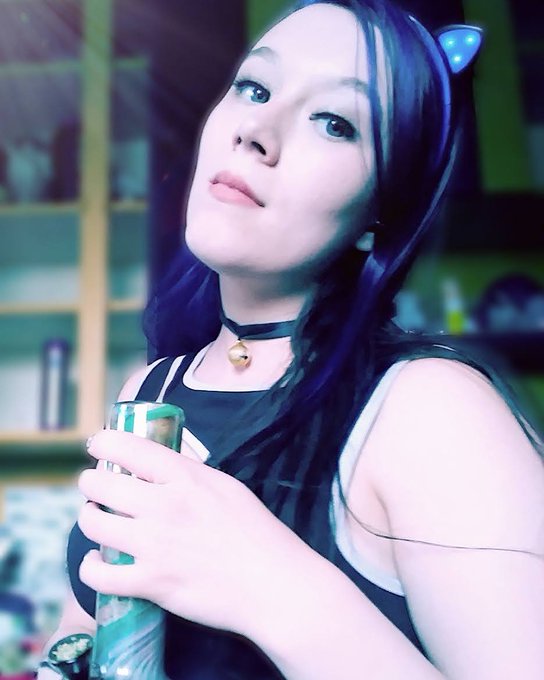 Love me a good bong hoot in the morning❤  #beautiful #beautifulgirl #beautifulwomen #sexypics #sexy #sexystonergirls<a href="/tag/beautiful"class="tags">#beautiful</a><a href="/tag/sexy"class="tags"><span>#sexy</span></a><a href="/tag/hot"class="tags"><span>#hot</span></a><a href="/tag/smoke"class="tags"><span>#smoke</span></a><a href="/tag/beautifulwomen"class="tags"><span>#beautifulwomen</span></a><a href="/tag/beautifulgirl"class="tags"><span>#beautifulgirl</span></a>