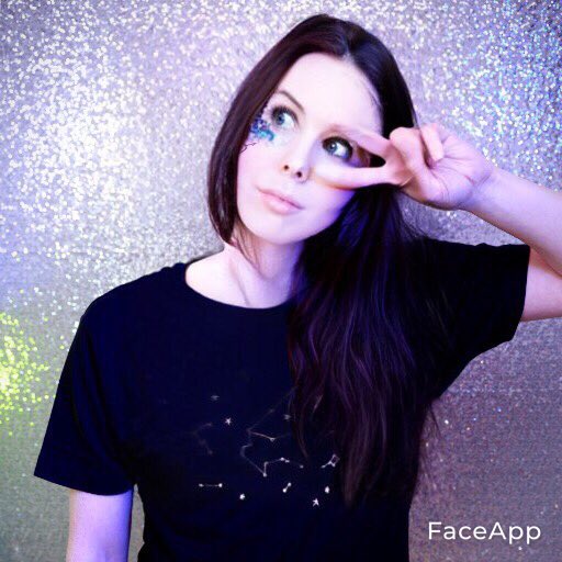 Tiffissobored's tweet photo. @AmazingPhil Female Phil agrees- https://t.co/wOSRl6dkdY