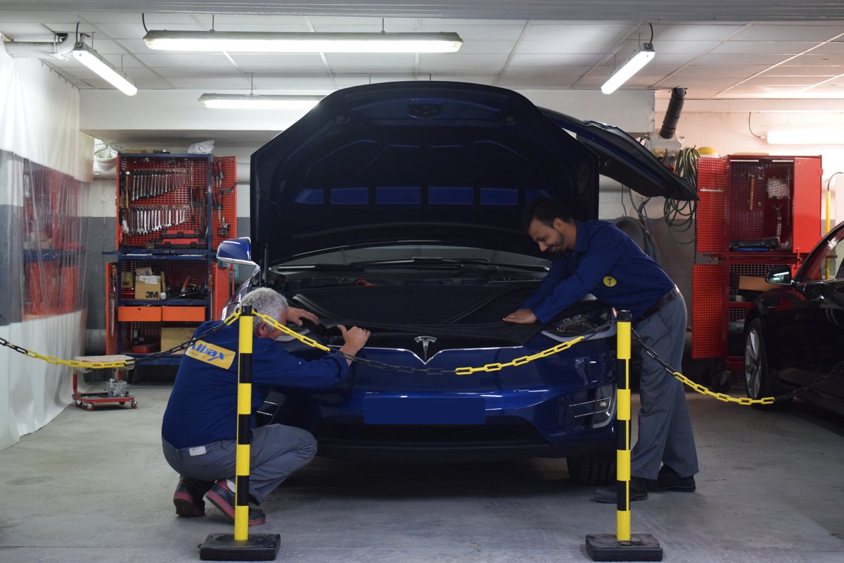 Très fiers que Tesla fasse confiance au Groupe Albax pour développer son réseau français de Carrosseries Officielles agréées (#TeslaApprovedBodyShop)
Albax Paris 15ème devient le premier centre #Tesla intramuros de la capitale !
A très bientôt dans nos centres.