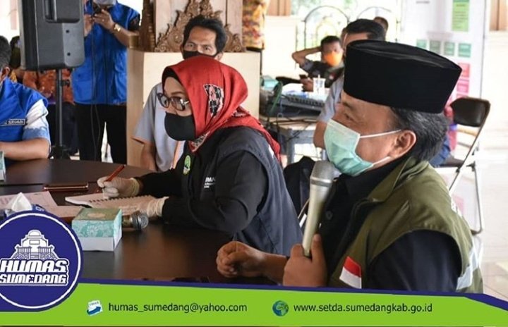 HumasSumedang's tweet photo. Predikat "Great Performance" untuk Sumedang diberikan oleh Pemerintah Daerah Provinsi Jawa Barat atas kinerja Gugus Tugas Percepatan Penanggulangan (GTPP) Covid-19 Kabupaten Sumedang. https://t.co/VrlOmNx9gt