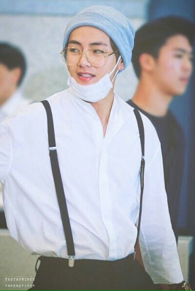 Taehyung as Han Se joo from Chicago Typewriter