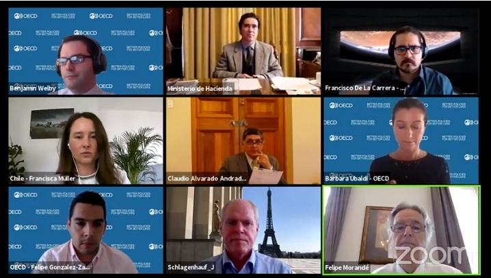 GobDigitalCL's tweet image. Embajador de Chile ante la @OCDE @fmorande da la bienvenida a Seminario Recomedaciones OCDE #TransformaciónDigital en Chile, organizado por @ModernizacionMH  @MinHacienda @GobDigitalCL  @Segpres  @OECD 
Ingresa a youtube.com/watch?v=rUQCgg…