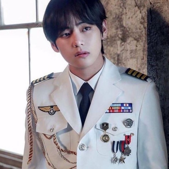 Taehyung as Lee Gon from King : The Eternal Monarch