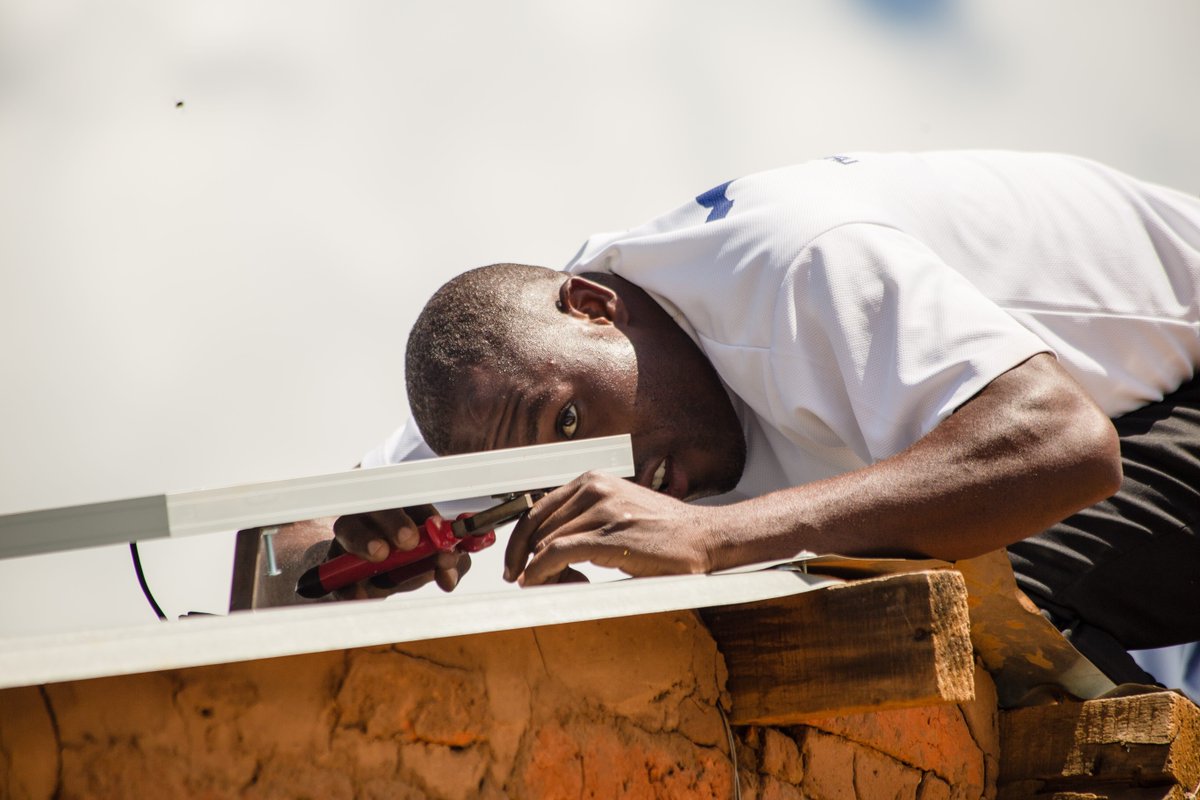 We have an eye for details so you can enjoy a reliable energy experience

#solarworx #solego #paygo #energy #renewableenergy #climatechange #powerafrica #reliableenergy #sustainable