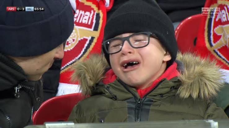 EbXEeEOX0AEtLrc?format=jpg&name=900x900