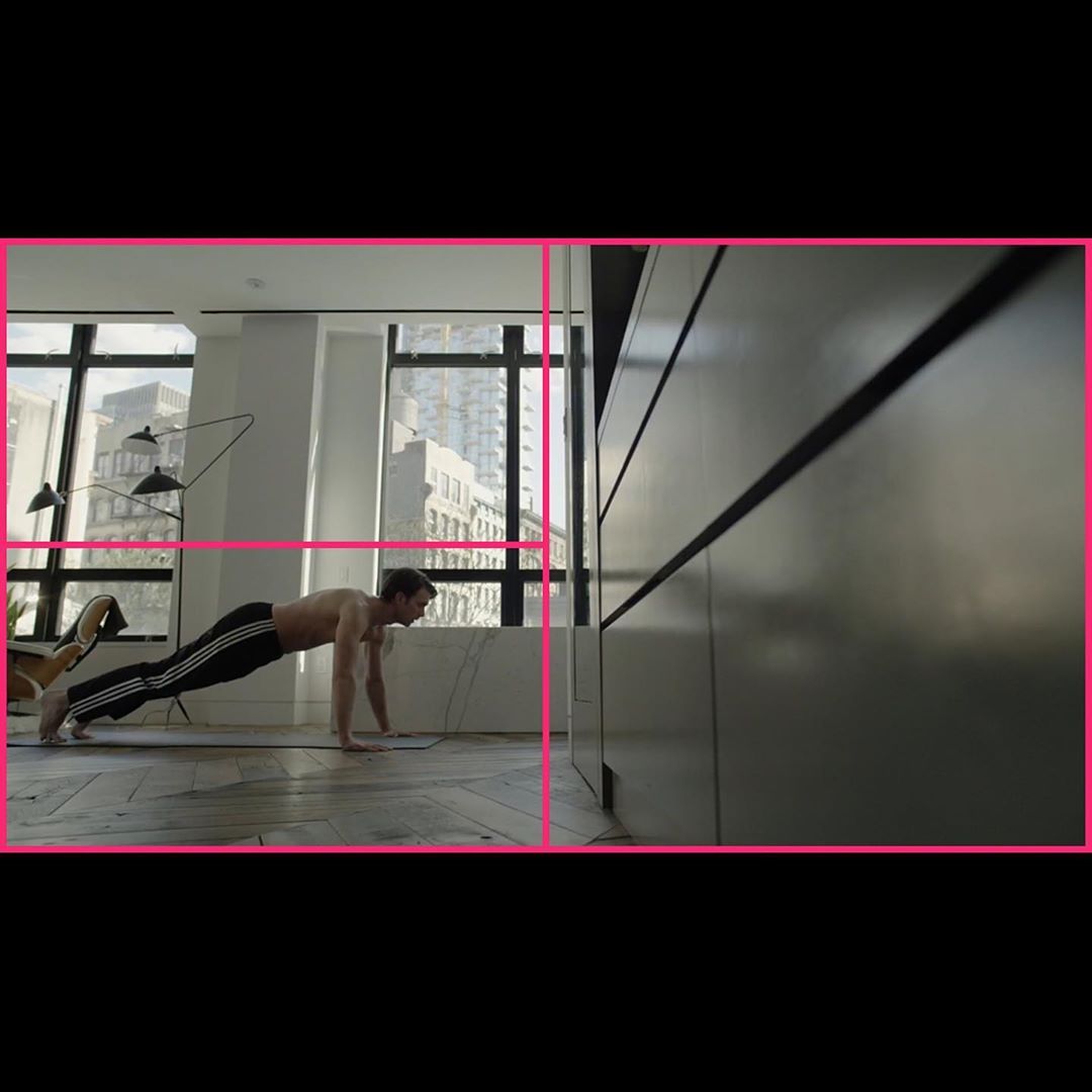 Frame composition in Mr Robot is one of the things i love about the show. Thought i'd share a thread. via  https://instagram.com/comp_cam/ 