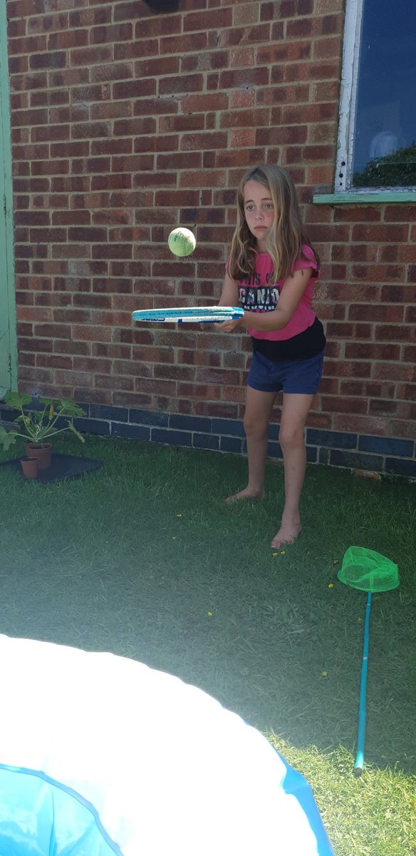 closut3's tweet photo. @brooksideY3 Esme smashed out 107 in 60 seconds 😊 today! https://t.co/dvMXpAlr7C